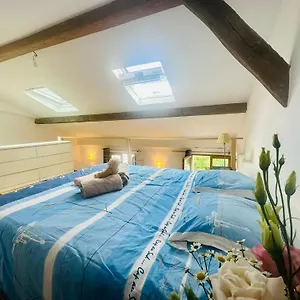 https://le-nid-debene-du-village-charonne-a.fr-paris.fr